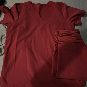 Mandala Maternity scrubs set- Deep rose